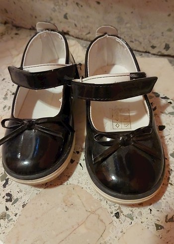 Kız Çocuk Siyah Rugan Babet Ayakkabı - Görsel 5