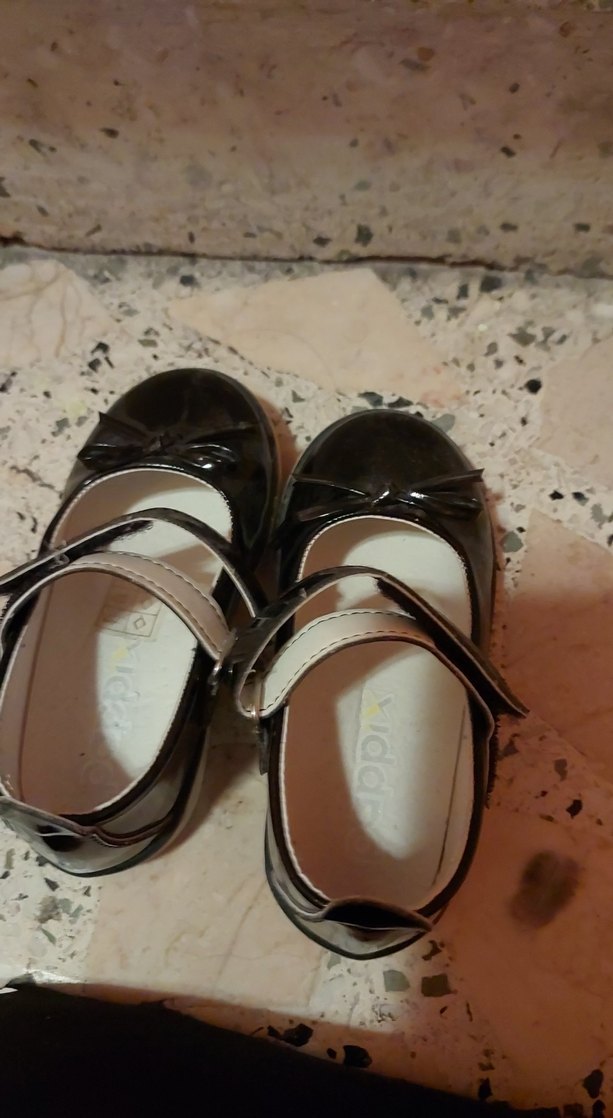 Kız Çocuk Siyah Rugan Babet Ayakkabı - Görsel 4