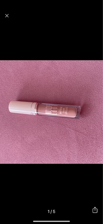 Golden rose nude look lipgloss