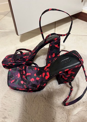 Zara Platform Topuklu Kadın Ayakkabı - Görsel 2
