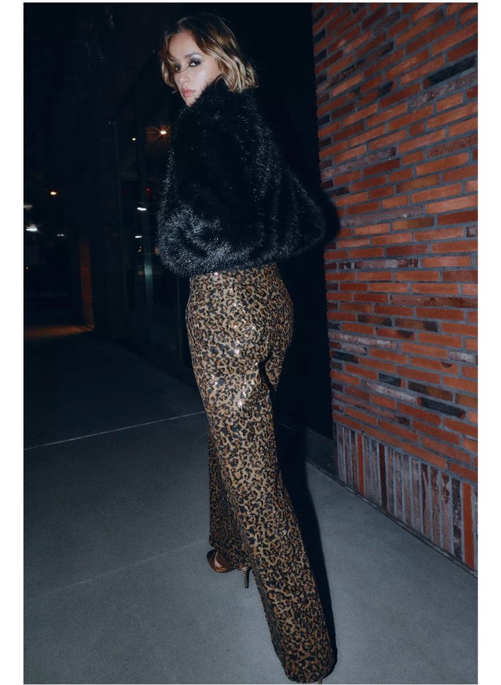 Zara hayvan desenli pullu straight pantolon - Görsel 4