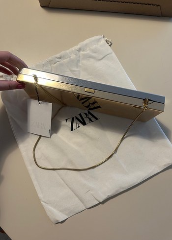 Zara çift taraflı sert metalik clutch - Görsel 3
