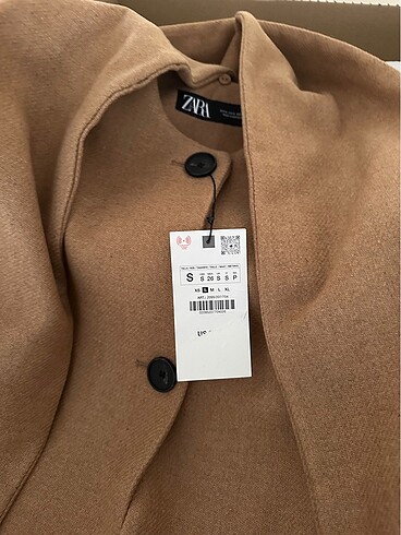 Zara Zara atkılı yün kaban
