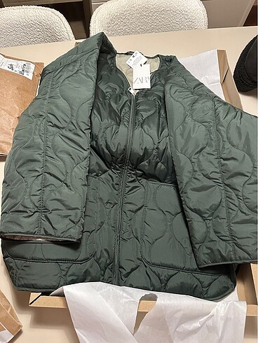 Zara su geçirmez kapitone oversize ceket