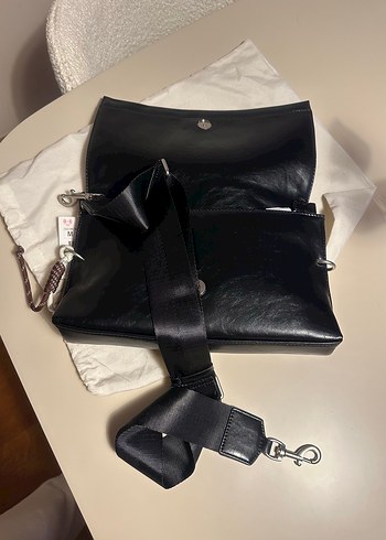 Zara charmlı omuz çantası - Görsel 5