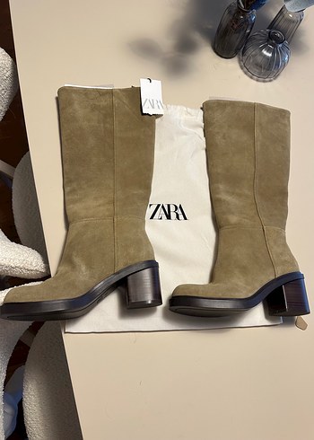 Zara %100 deri süet çizme - Görsel 2