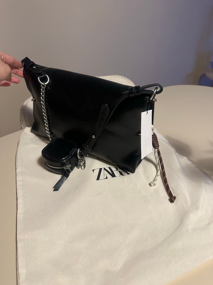 Zara charmlı omuz çantası - Görsel 2