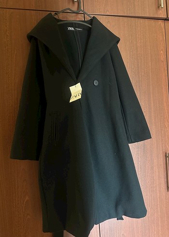 xs Beden siyah Renk Zara kapüşonlu yumuşak kulaklı kaban