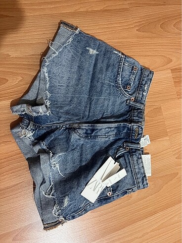 xs Beden Zara şort