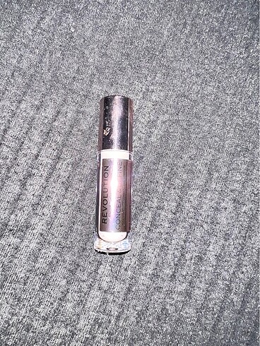 Revolution Conceal & Define C2 Kapatici