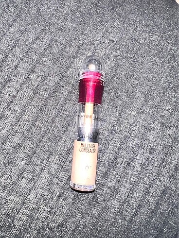 Maybelline New York Instant Anti Age Eraser Kapatici 01 Light