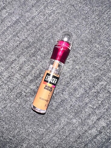 Maybelline New York Instant Anti Age Eraser 149- Deep Bronzer