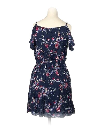 s Beden PreLoved Günlük Elbise %70 İndirimli.