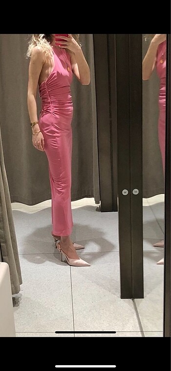 Zara pembe elbise