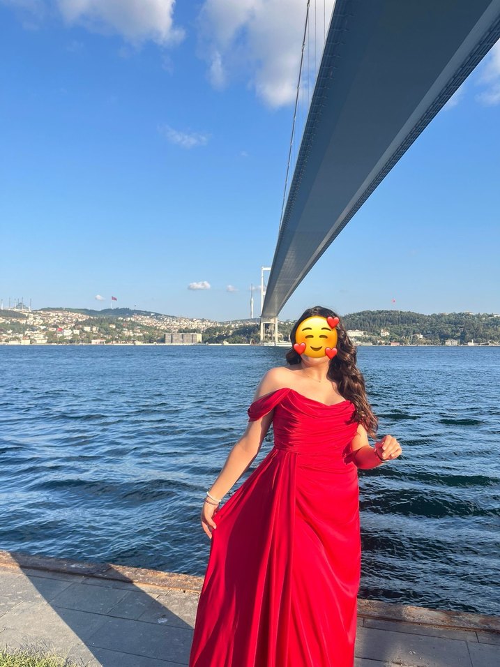 Kırmızı Drapeli Midi Abiye Elbise - Görsel 4