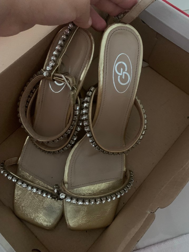 Altın Renkli, Taş İşlemeli Dolgu Topuklu Kadın Abiye Ayakkabı - Görsel 2