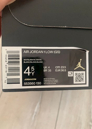 Beyaz Minimalist Kadın Orjinal Spor Ayakkabı
36,5 37,5 mevcuttur - Görsel 10