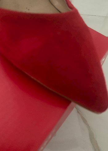 Kırmızı Süet Tokalı Stiletto Kadın Topuklu - Görsel 3