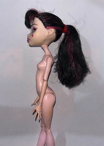 Monster High Draculaura Gen 1 Bebek - Görsel 4