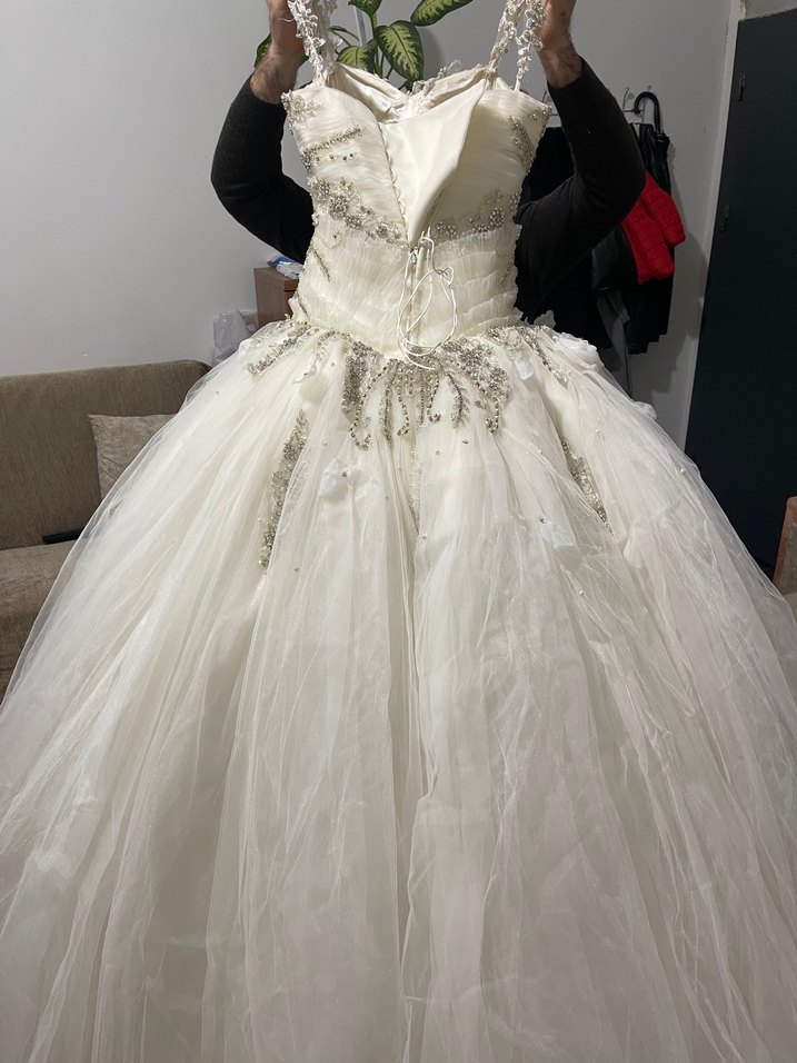 Straplez Parlak Beyaz Prenses Gelinlik - Görsel 2