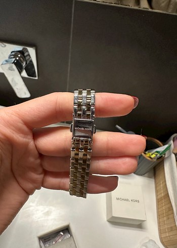 Michael Kors Bej ve Gri Kadın Kol Saati