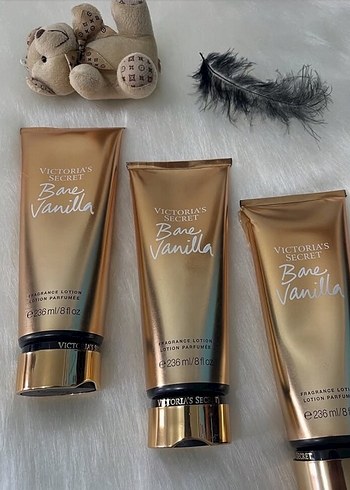 Victoria's Secret Bare Vanilla Vücut Losyonu 236 ml