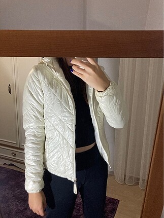 Bershka Mont