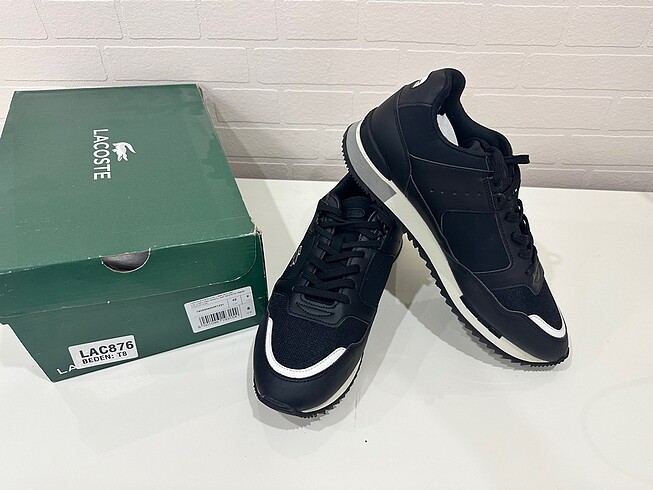 Lacoste LACOSTE ORJİNAL 42 NUMARA SPOR AYAKKABI