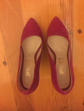 pembe stiletto