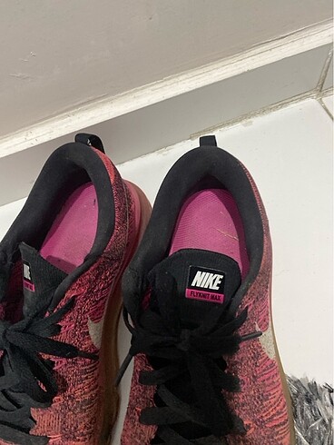 Nike Pembe siyah 39 numara Nike