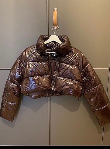Zara Crop mont