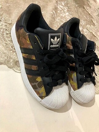 Adidas Süperstar