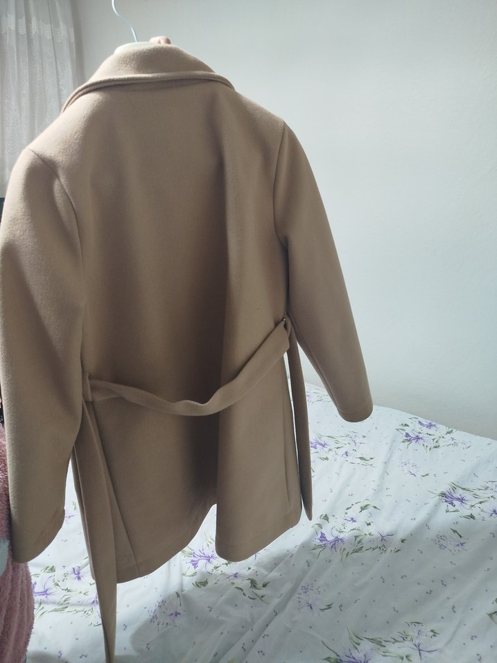 Bej Mini Kadın Kaban, Düğmeli, Rahat Kesim - Görsel 4