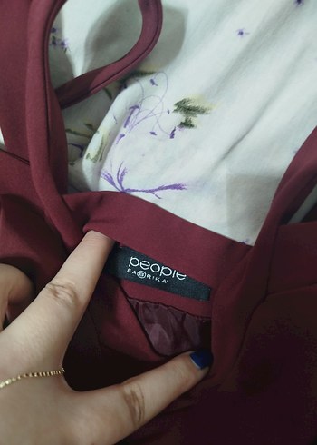 V Yaka Bordo Midi Elbise - Görsel 2