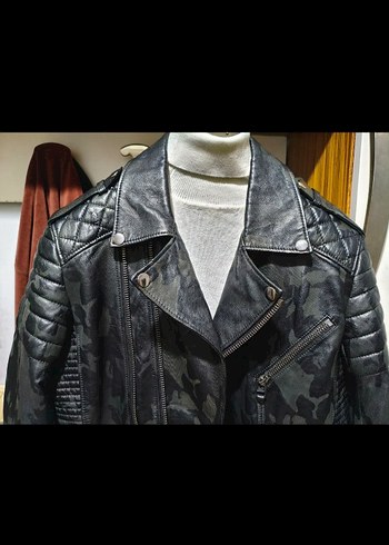 Kemerli Siyah Kamuflaj Deri Biker Ceket - Görsel 3