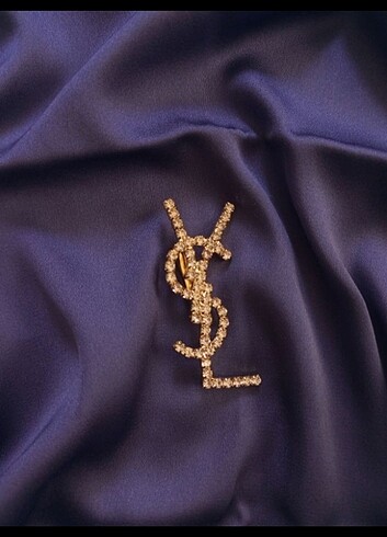Altın renk ysl broş