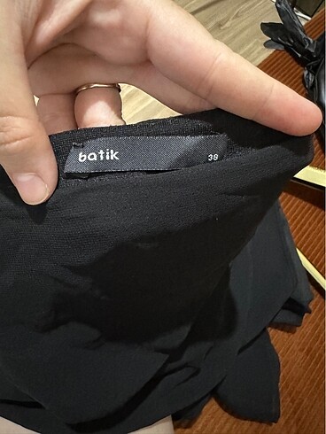 38 Beden Batik Şallı Yelek