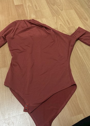 Düğmeli V Yaka Uzun Kollu Kahverengi Bluz