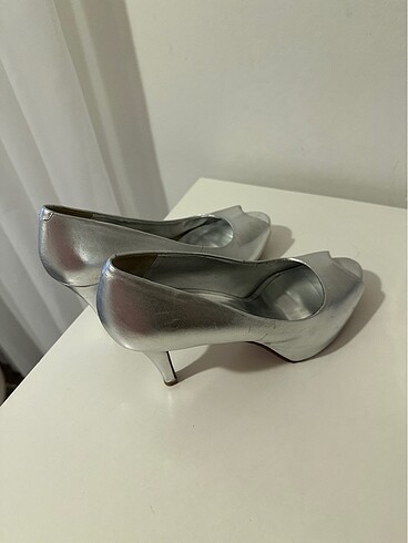 39 Beden gri Renk Nine west silver deri stiletto ayakkabı