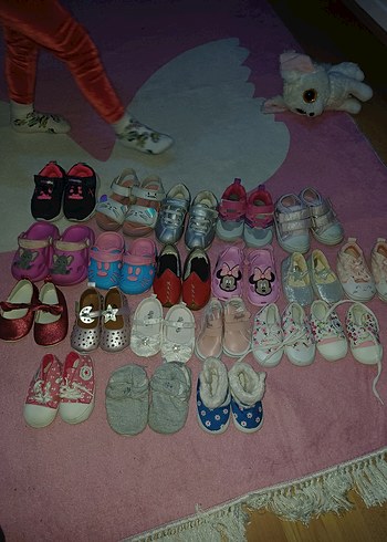 Kız Çocukları için Pembe Cırt Cırtlı Terlik - Görsel 2