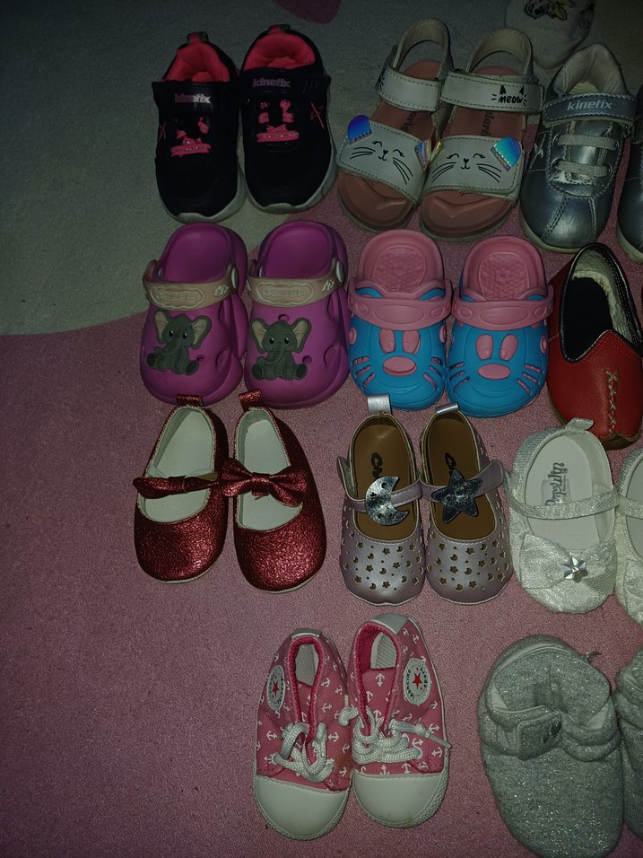 Kız Çocukları için Pembe Cırt Cırtlı Terlik - Görsel 3