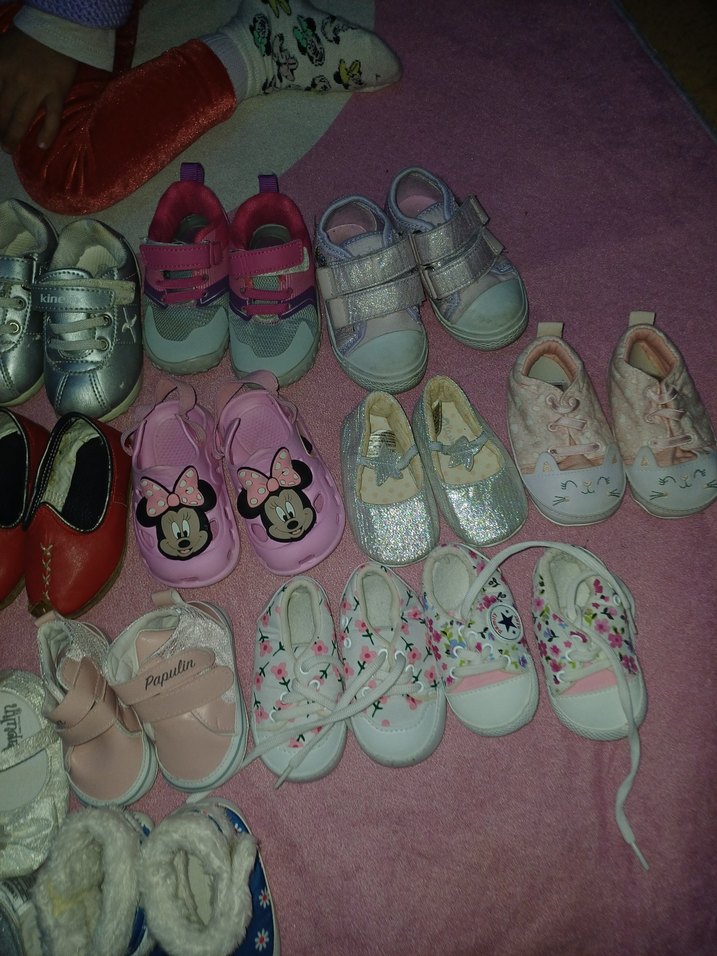 Kız Çocukları için Pembe Cırt Cırtlı Terlik - Görsel 5