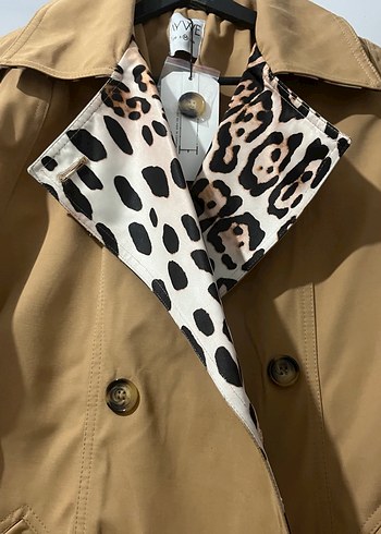 Leopar Desenli Bej Uzun Trençkot - Görsel 2