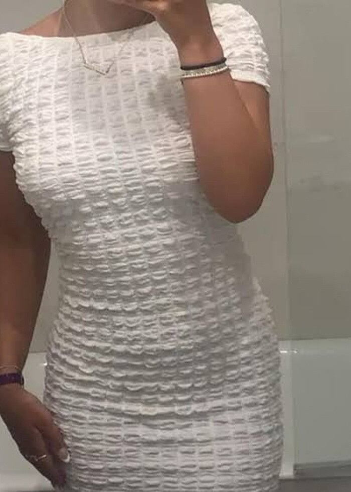 Pull and bear beyaz sırtı açık elbise - Görsel 3