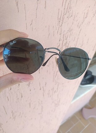Ray-Ban Güneş gözlüğü