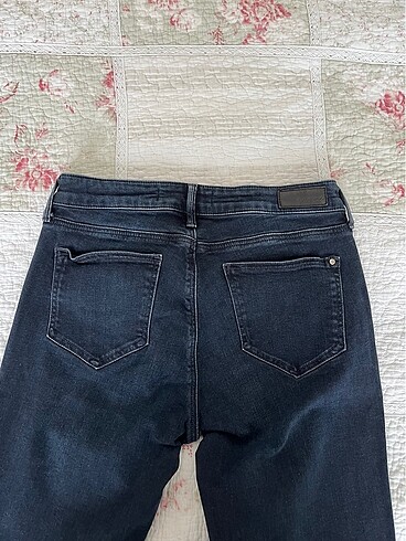 28 Beden lacivert Renk Mavi Jean