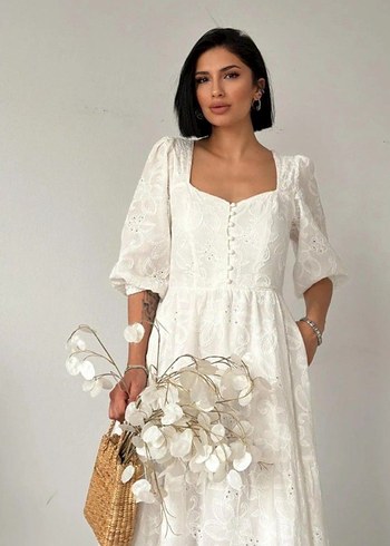 Zara Dantel İşlemeli Beyaz Bohem Uzun Elbise