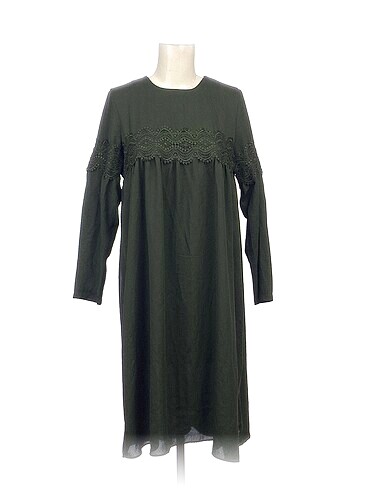 PreLoved Günlük Elbise %70 İndirimli.