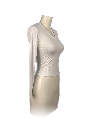 Diğer PreLoved T-shirt %70 İndirimli.