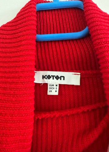 Kırmızı Boğazlı Örgü Kadın Kazak - Görsel 2